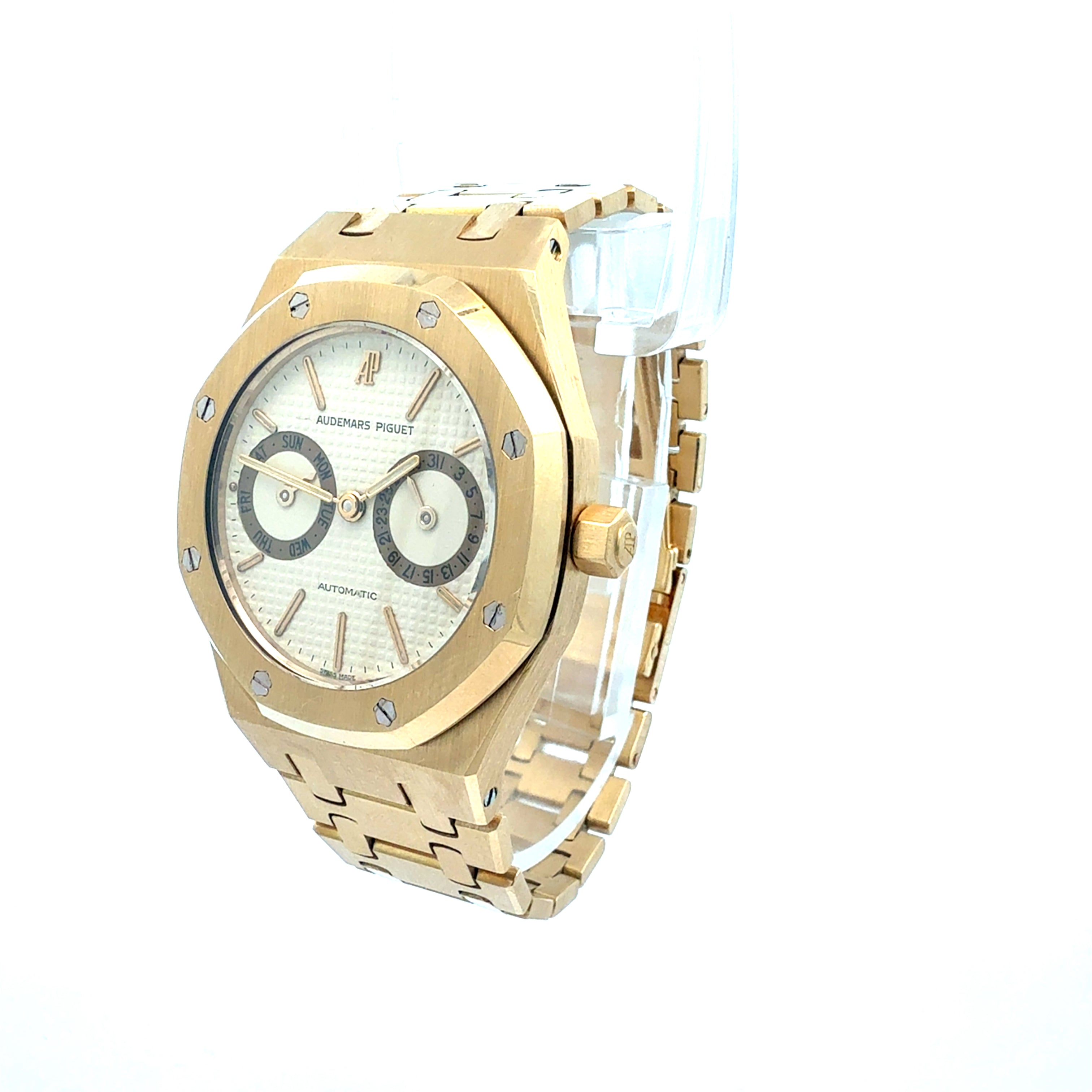 Audemars Piguet 18ct Yellow gold Royal Oak reference 25572BA