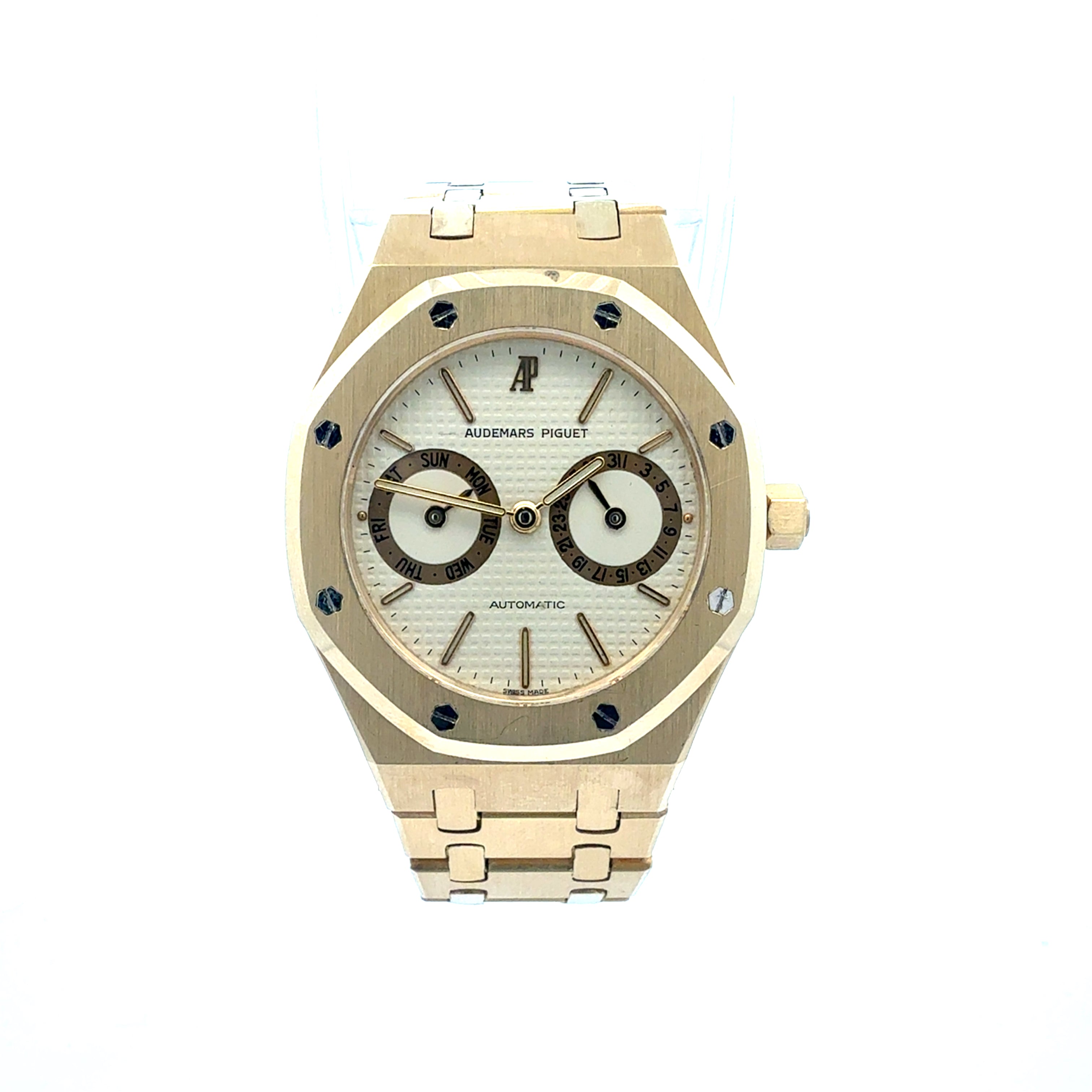 Audemars Piguet 18ct Yellow gold Royal Oak reference 25572BA